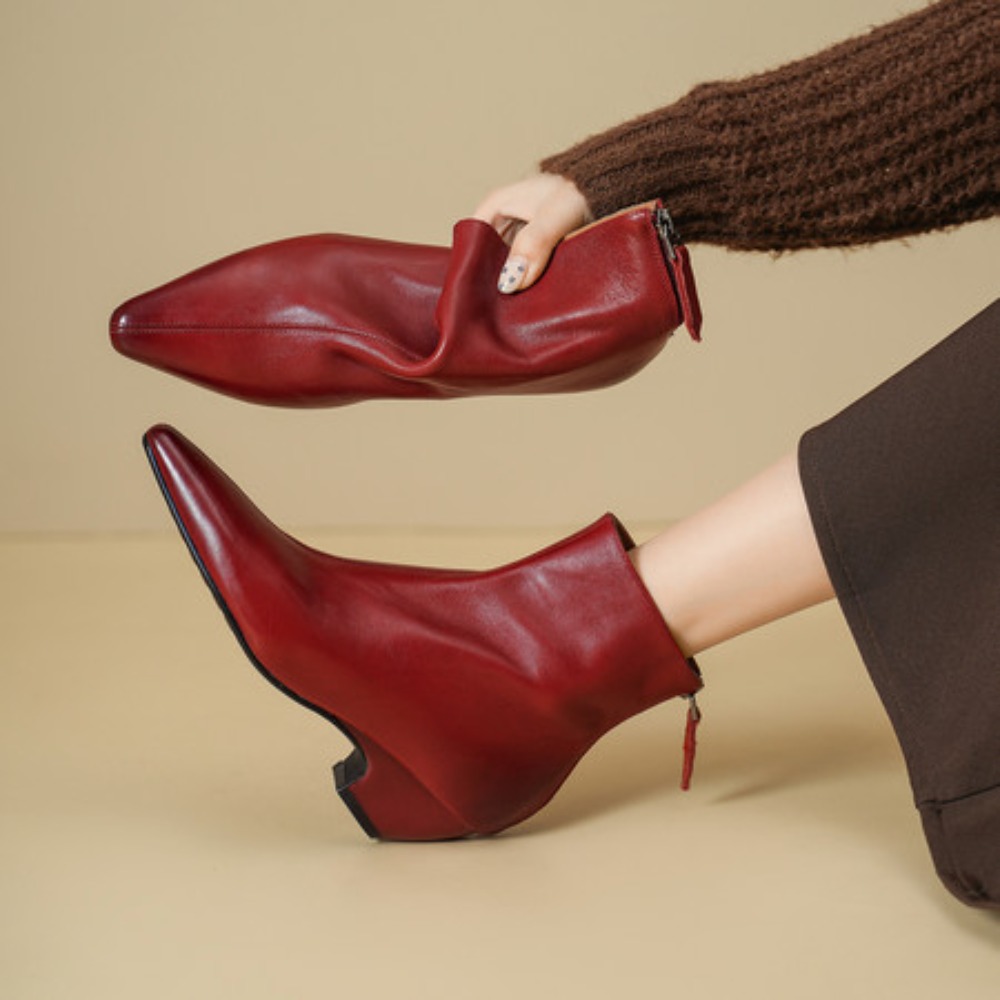 รองเท้าบูทข้อเท้าผู้หญิงสไตล์ว - Vintage Fashion Online บทวิจารณ์และราคา